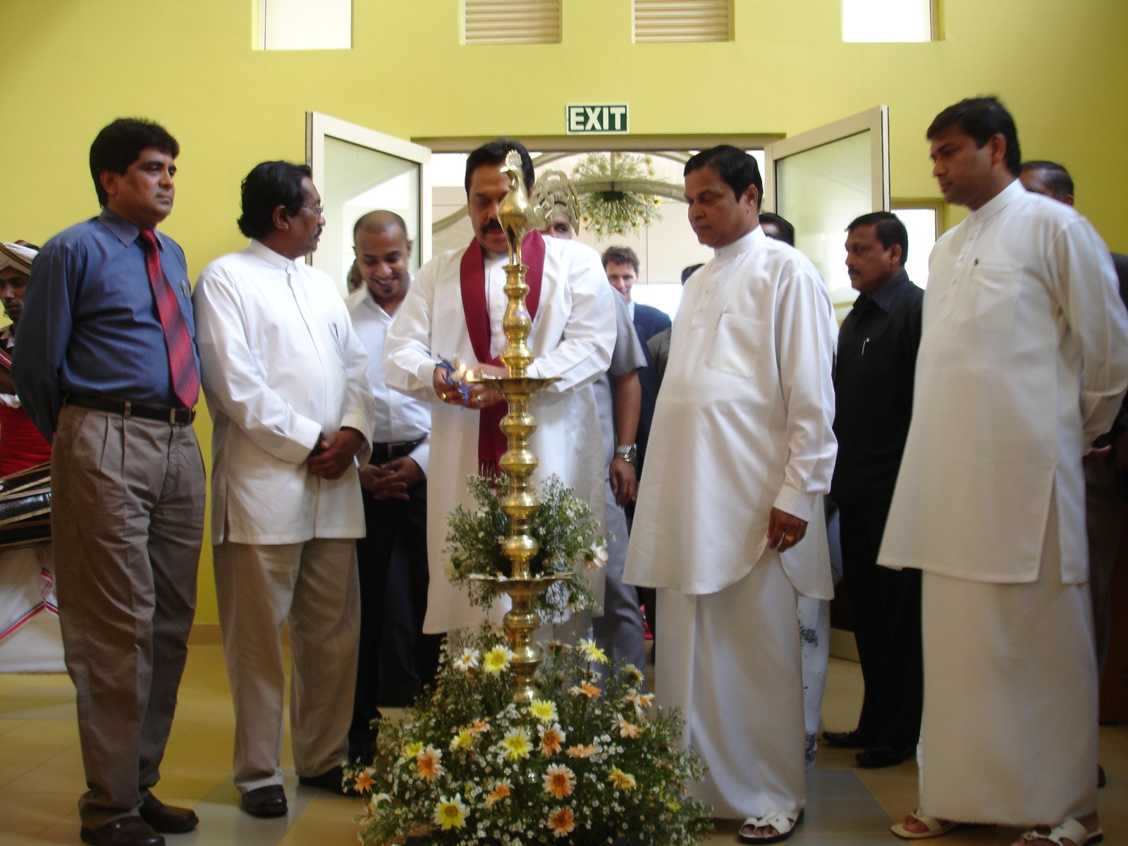 සාම්ප්‍රදායික තෙල් පහන් දැල්වීමේ උත්සවය